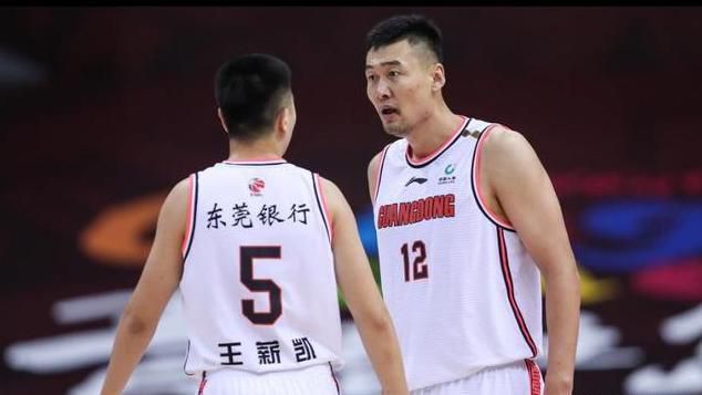 朱旭去世系谣传受肺癌折磨 濮存昕：已下病危通知 2018-09-14 9月14日，网传著名表演艺术家朱旭先生今日去世。